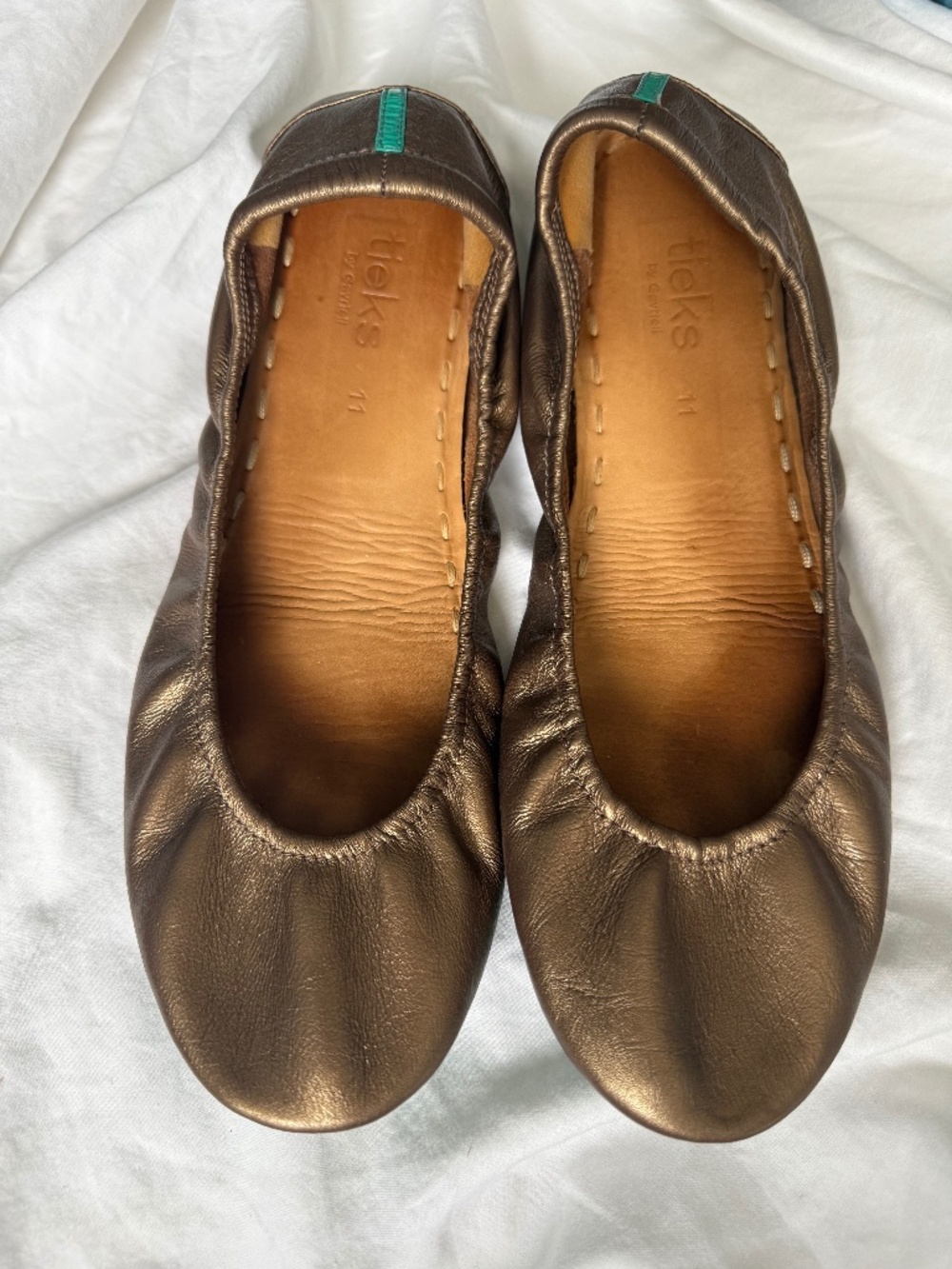 Tieks Bronze Leather Ballet Flats with Teal Tab